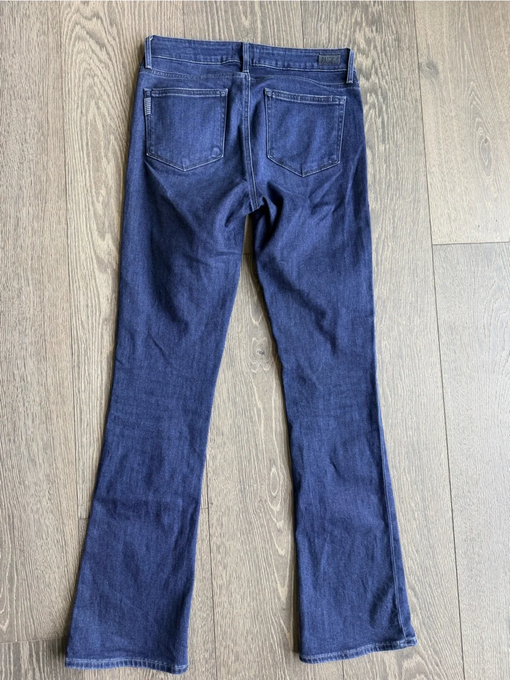 Paige Manhattan Bootcut Jean in Dark Wash Size 28
